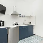 Апартаменты Helska Functional Near The With Parking By Renters