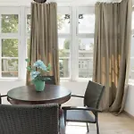 Helska Functional Near The With Parking By Renters Сопот