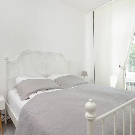 Helska Functional Near The With Parking By Renters Appartamento Sopot