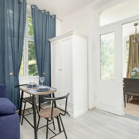 Apartament Helska Functional Near The With Parking By Renters *