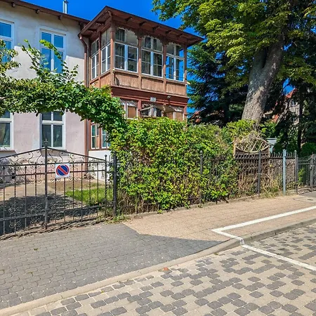 Helska Functional Near The With Parking By Renters Appartamento Sopot